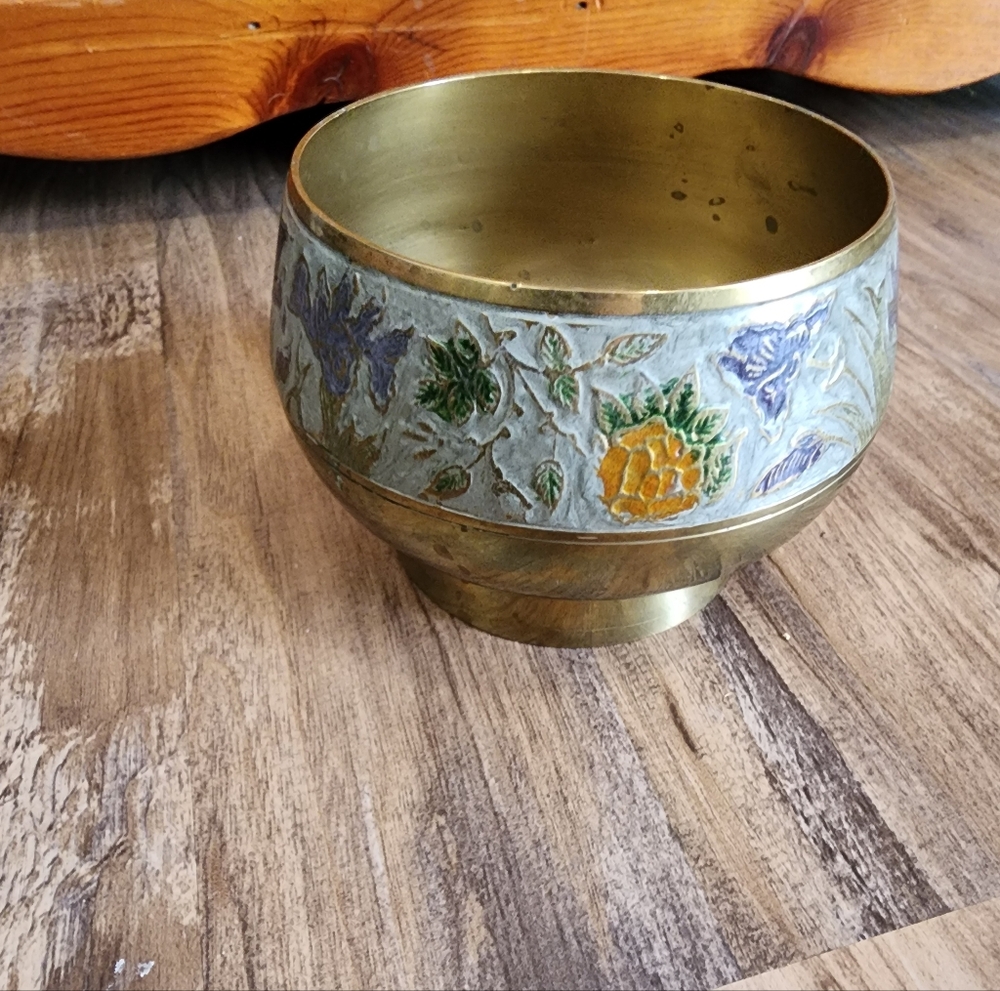 Brass Catchall Bowl With Flowers